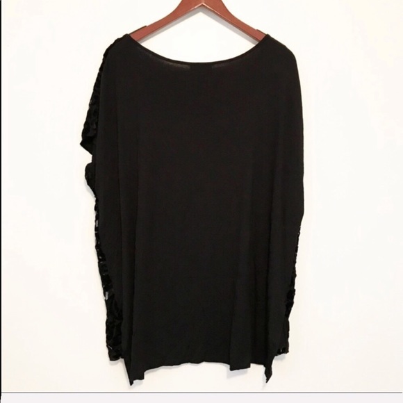 2X LEFT! Ava & Viv Velvet Black Embossed Blouse - Picture 5 of 5